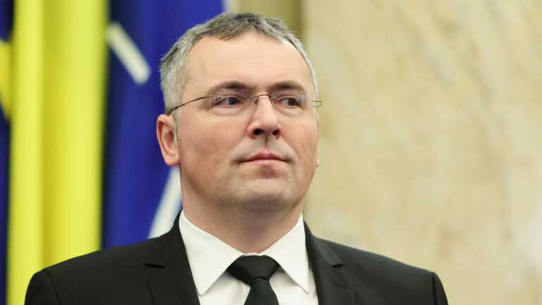 vicepresedintele-csm,-despre-varsta-de-pensionare:-„ar-trebui-sa-va-intrebati-daca-vreti-sa-fiti-judecat-de-un-judecator-de-65-de-ani”