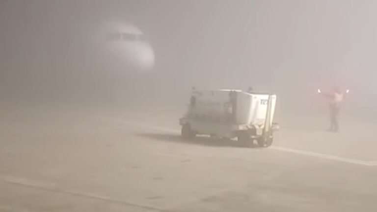 probleme-majore-pe-mai-multe-aeroporturi-din-moldova-din-cauza-cetii.-pasageri-adusi-cu-autocarul-de-la-timisoara-la-suceava