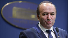tudorel-toader,-despre-referendumul-in-justitie:-„presedintele-vrea-sa-fie-jucator,-dar-trebuie-sa-joace-pe-terenul-constitutiei” tudorel-toader,-despre-referendumul-in-justitie:-„presedintele-vrea-sa-fie-jucator,-dar-trebuie-sa-joace-pe-terenul-constitutiei”