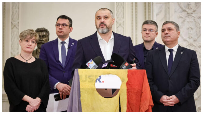usr-propune-interzicerea-organizatiilor-si-simbolurilor-comuniste.-pedepse-cu-inchisoarea-pentru-propaganda-comunista