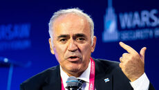 justitia-rusa-ordona-arestarea-in-lipsa-a-disidentului-gari-kasparov.-fostul-campion-de-sah-este-un-critic-al-lui-vladimir-putin
