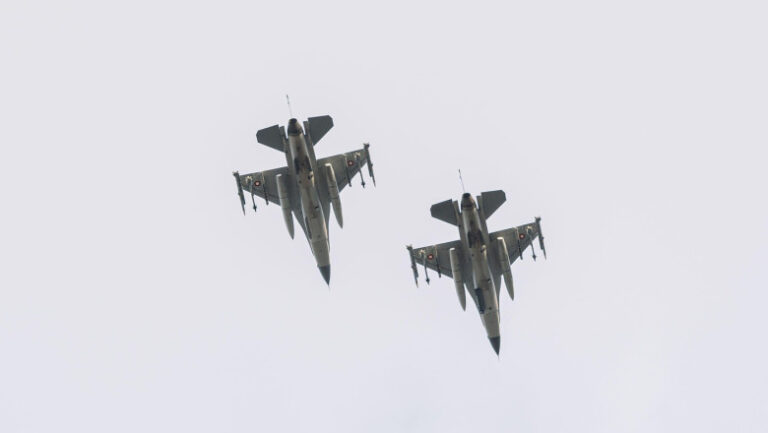 pilotii-ucraineni-de-f-16-au-reusit-acolo-unde-sistemele-patriot-au-esuat:-aproape-toate-rachetele-rusesti-kinjal-au-fost-interceptate