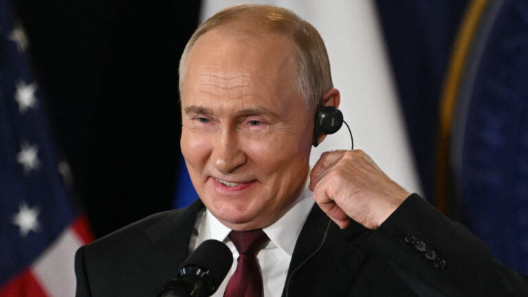 „rusia-sub-vladimir-putin-este-mai-putin-stabila-decat-uniunea-sovietica.-un-stat-organizat-pe-principii-mafiote”-(istoric-rus)
