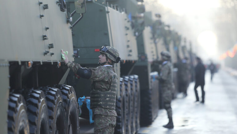 de-ce-se-misca-romania-greu-in-ceea-ce-priveste-inarmarea.-irineu-darau:-„culegem-roadele-otravite-a-ceea-ce-s-a-facut-sau-nu”