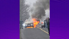 masina-in-flacari-pe-centura-bucurestiului.-traficul-e-blocat,-sute-de-soferi-sunt-afectati masina-in-flacari-pe-centura-bucurestiului.-traficul-e-blocat,-sute-de-soferi-sunt-afectati