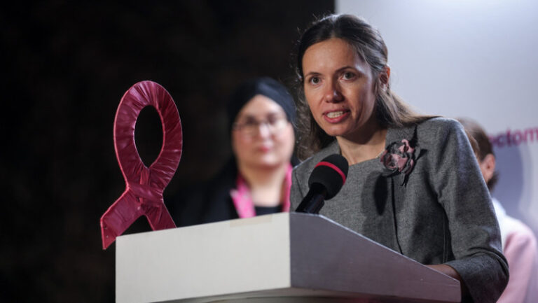 mirabela-gradinaru,-partenera-presedintelui-nicusor-dan,-la-digi24