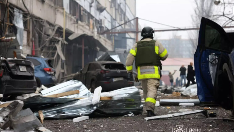 evacuari-de-urgenta-in-nordul-ucrainei:-14-localitati-afectate-de-bombardamente-rusesti