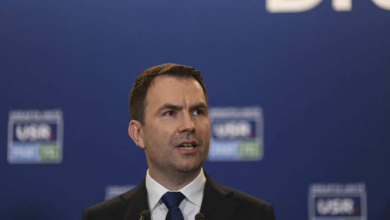 drula,-dupa-ce-grindeanu-l-a-numit-„intruchiparea-haosului”:-„mafiile-pnl-psd-au-fost-adevaratul-dusman-al-bucurestiului”