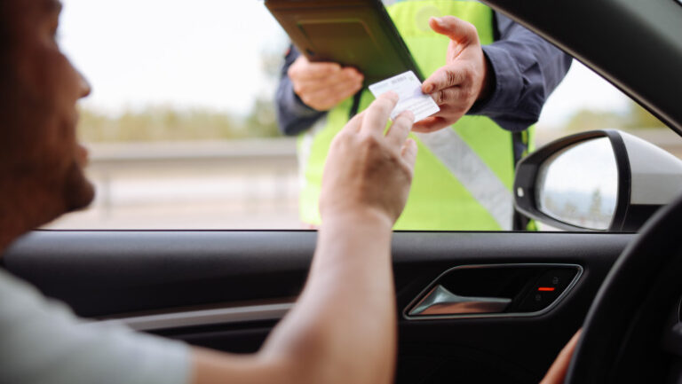 camera-deputatilor-a-adoptat-ordonanta-care-permite-recunoasterea-temporara-a-permiselor-auto-din-state-non-ue.-care-sunt-conditiile