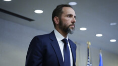 procurorul-care-l-a-anchetat-pe-trump-va-depune-marturie-cu-usile-inchise-in-fata-congresului procurorul-care-l-a-anchetat-pe-trump-va-depune-marturie-cu-usile-inchise-in-fata-congresului