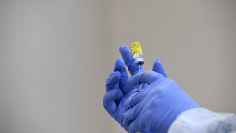 vaccinurile-cu-arnm-impotriva-covid-19-nu-cresc-riscul-de-mortalitate-pe-termen-lung,-arata-un-studiu-amplu-realizat-in-franta vaccinurile-cu-arnm-impotriva-covid-19-nu-cresc-riscul-de-mortalitate-pe-termen-lung,-arata-un-studiu-amplu-realizat-in-franta