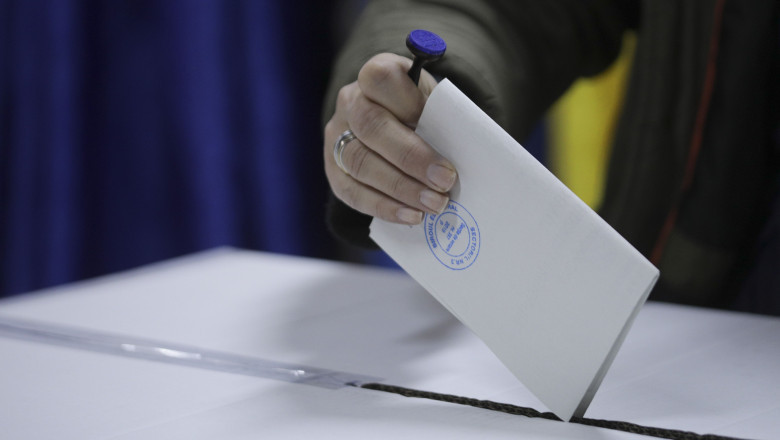 ultimele-pregatiri-pentru-alegerile-la-primaria-capitalei-mai:-„vor-fi-la-datorie-peste-40.000-de-angajati-la-nivel-national” ultimele-pregatiri-pentru-alegerile-la-primaria-capitalei-mai:-„vor-fi-la-datorie-peste-40.000-de-angajati-la-nivel-national”