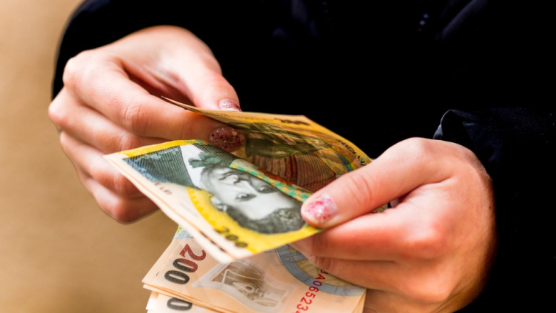 economia-romaneasca-„da-semne-de-oboseala”-dupa-un-an-dificil.-„cresterea-din-t4-ar-putea-salva-finalul-de-an” economia-romaneasca-„da-semne-de-oboseala”-dupa-un-an-dificil.-„cresterea-din-t4-ar-putea-salva-finalul-de-an”