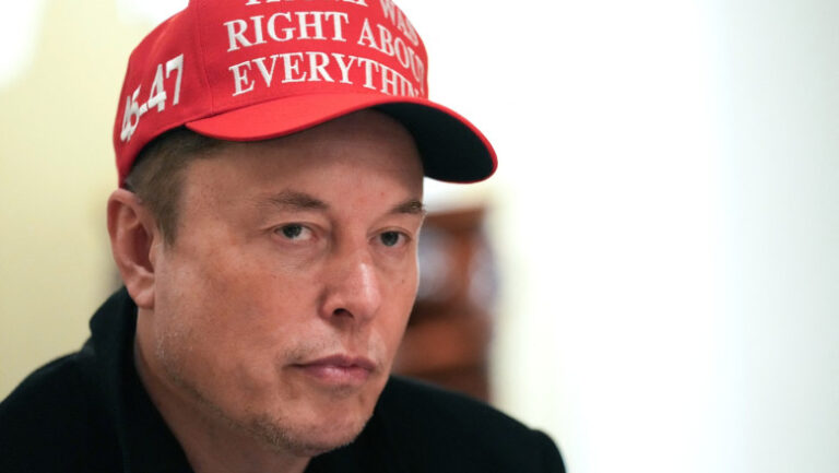 musk-a-blocat-contul-de-publicitate-al-comisiei-europene-pe-platforma-x,-dupa-ce-aceasta-a-fost-amendata-de-ce