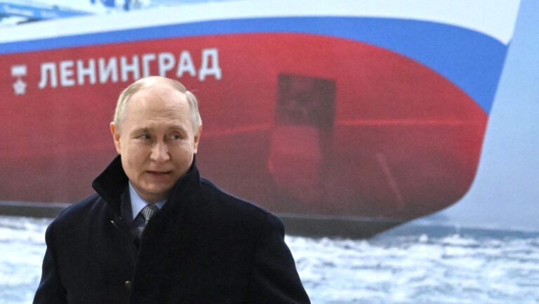 ue-si-sua-se-pregatesc-de-un-razboi-cu-rusia-in-arctica,-sustine-seful-marinei-federatiei-ruse