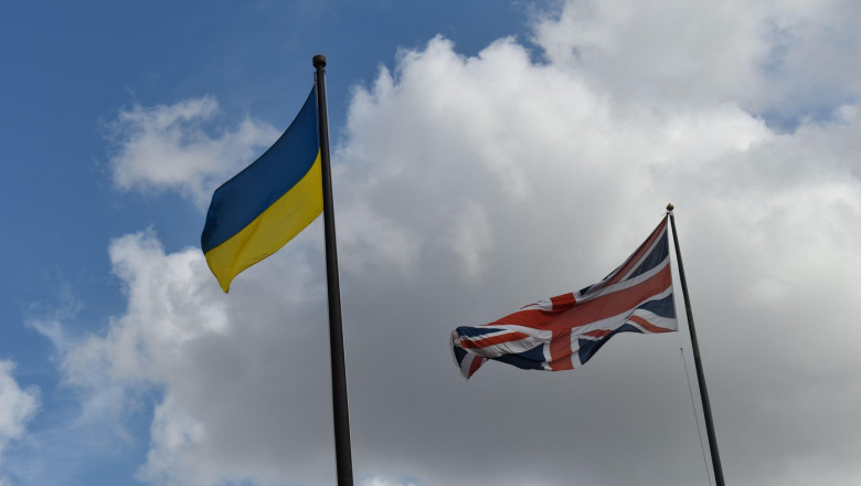 un-soldat-britanic-a-murit-in-ucraina-dupa-ce-„a-fost-ranit-intr-un-incident” un-soldat-britanic-a-murit-in-ucraina-dupa-ce-„a-fost-ranit-intr-un-incident”