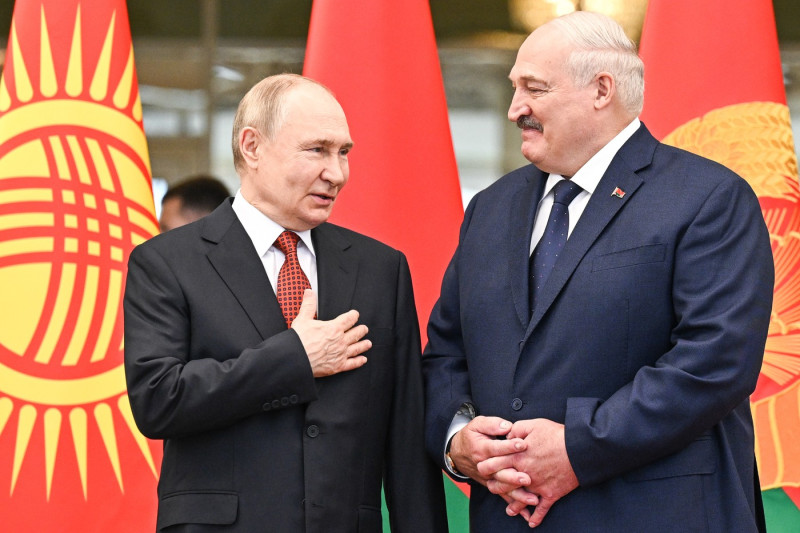 front-comun-impotriva-presiunilor-sua:-putin-si-maduro-isi-consolideaza-alianta,-iar-lukasenko-intervine-diplomatic.-trump-ridica-miza front-comun-impotriva-presiunilor-sua:-putin-si-maduro-isi-consolideaza-alianta,-iar-lukasenko-intervine-diplomatic.-trump-ridica-miza