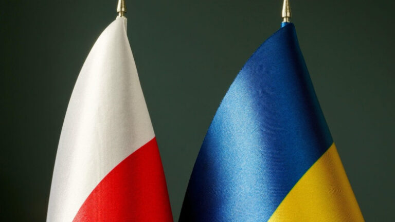 tensiuni-diplomatice:-polonia-isi-exprima-nemultumirea-fata-de-excluderea-din-discutiile-de-pace-privind-ucraina