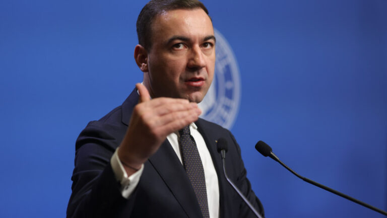 interconectarea-austria-ungaria-aduce-energie-mai-ieftina-pentru-romania,-spune-ministrul-bogdan-ivan.-anunt-despre-neptun-deep