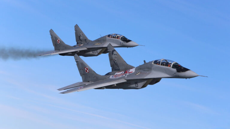 polonia-vrea-sa-trimita-avioane-mig-29-in-ucraina.-oficial-de-la-varsovia:-„este-mai-bine-decat-sa-ajunga-la-fier-vechi”