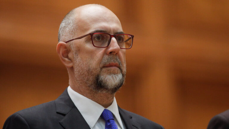 kelemen-hunor,-dupa-motiunea-impotriva-dianei-buzoianu:-trebuie-sa-recunoastem-ca-e-o-problema-in-functionarea-coalitiei