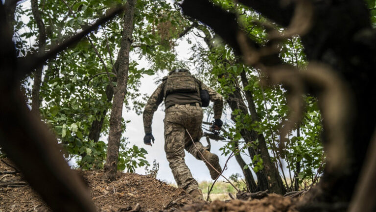 soldatii-rusi-din-pokrovsk-apeleaza-la-o-masura-disperata-ca-sa-nu-execute-ordinele-comandantilor