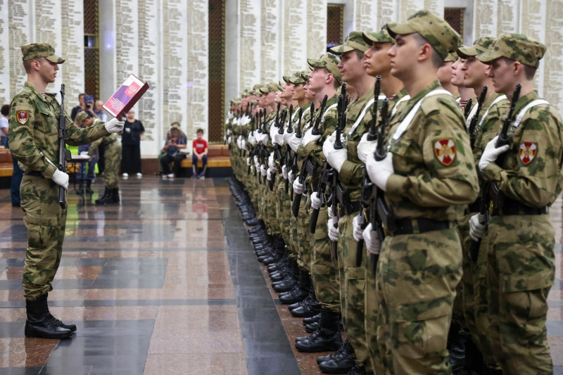 Recruți ruși