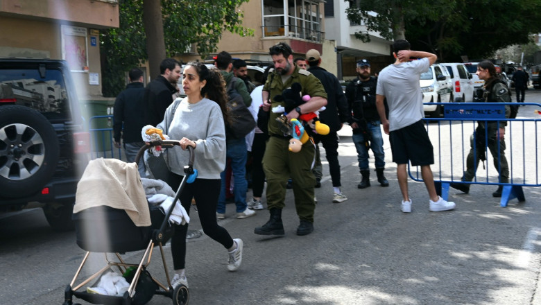 criza-in-orientul-mijlociu:-mae-evacueaza-peste-300-de-romani-din-israel.-tarom-pregateste-zboruri-speciale-pentru-repatrierea-lor criza-in-orientul-mijlociu:-mae-evacueaza-peste-300-de-romani-din-israel.-tarom-pregateste-zboruri-speciale-pentru-repatrierea-lor