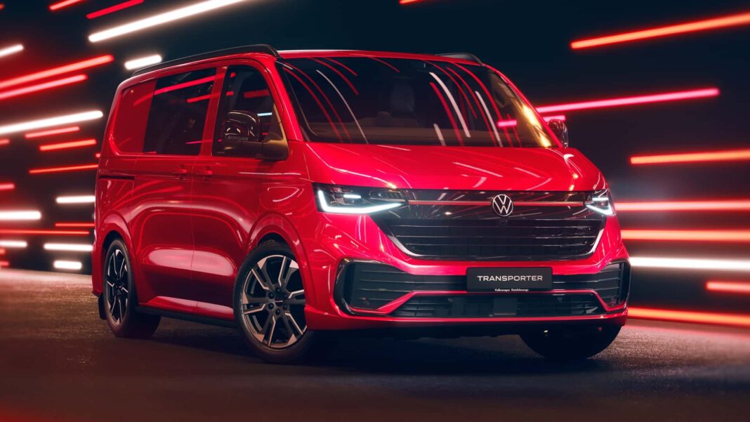 paradoxul-„hainelor-noi”:-cum-a-devenit-volkswagen-transporter-un-ford-mai-scump-si-de-ce-au-scazut-vanzarile-in-2025