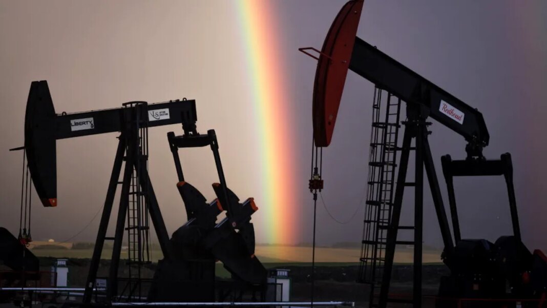 pretul-petrolului-depaseste-90-de-dolari-pe-baril-pentru-prima-data-in-ultimii-doi-ani,-pe-fondul-razboiului-din-iran pretul-petrolului-depaseste-90-de-dolari-pe-baril-pentru-prima-data-in-ultimii-doi-ani,-pe-fondul-razboiului-din-iran