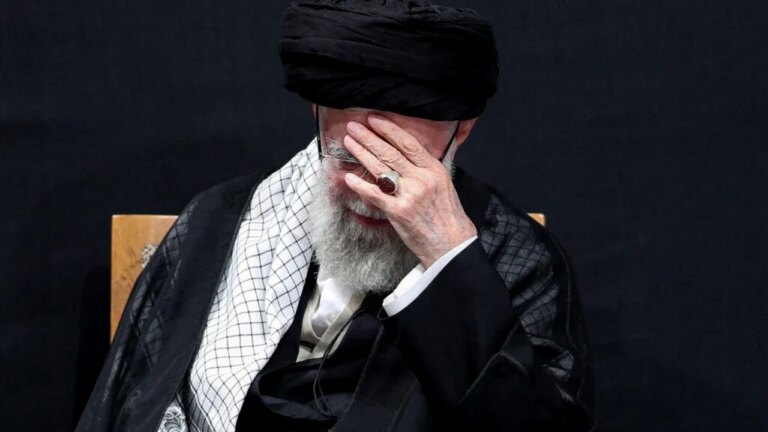 cine-va-fi-succesorul-lui-ali-khamenei?-favoritii-pentru-functia-de-lider-suprem-al-iranului