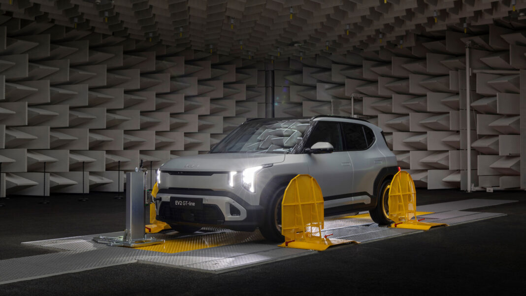 kia-ev2-stabileste-un-nou-standard-pentru-rafinamentul-nivelului-nvh-in-segmentul-b-al-automobilelor-electrice kia-ev2-stabileste-un-nou-standard-pentru-rafinamentul-nivelului-nvh-in-segmentul-b-al-automobilelor-electrice