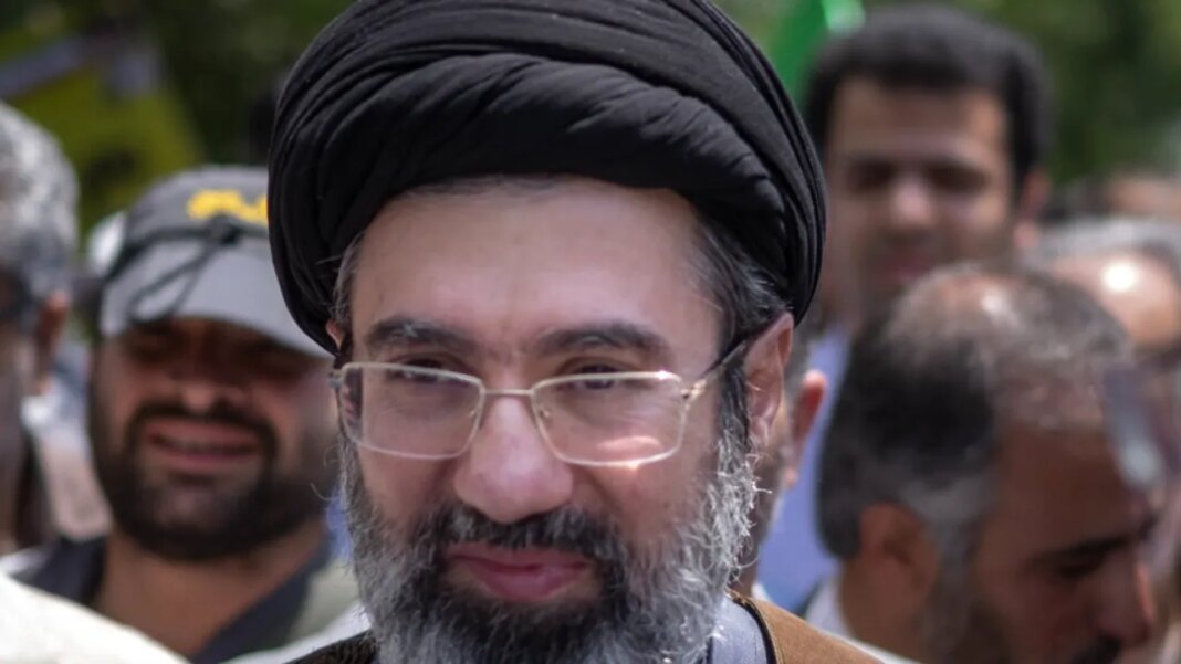 reuters:-serviciile-de-informatii-americane-nu-vad-un-risc-iminent-de-prabusire-a-conducerii-iraniene
