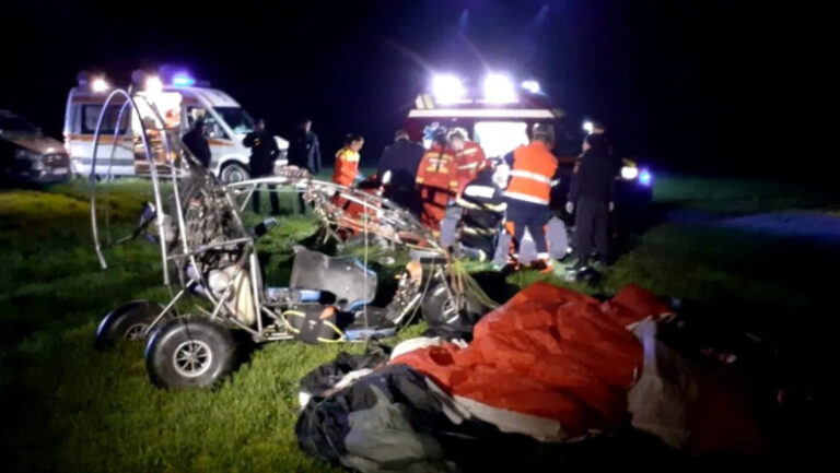 o-parapanta-cu-motor-s-a-prabusit-in-bihor.-pilotul-si-o-tanara-de-19-ani-au-murit