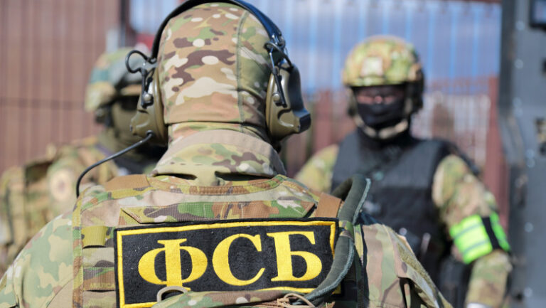 fiul-unui-sef-fsb-castiga-miliarde-de-pe-urma-inchiderii-internetului-in-rusia
