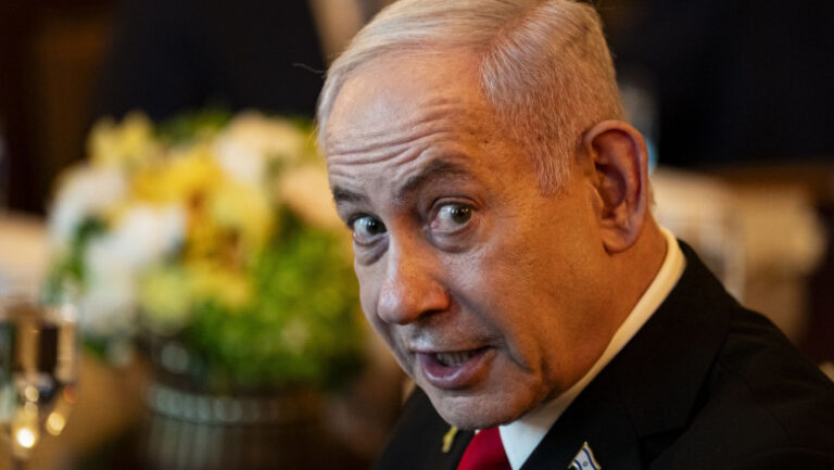 benjamin-netanyahu-dezminte-zvonurile-despre-moartea-sa-cu-un-joc-de-cuvinte:-„sunt-mort-dupa-cafea”