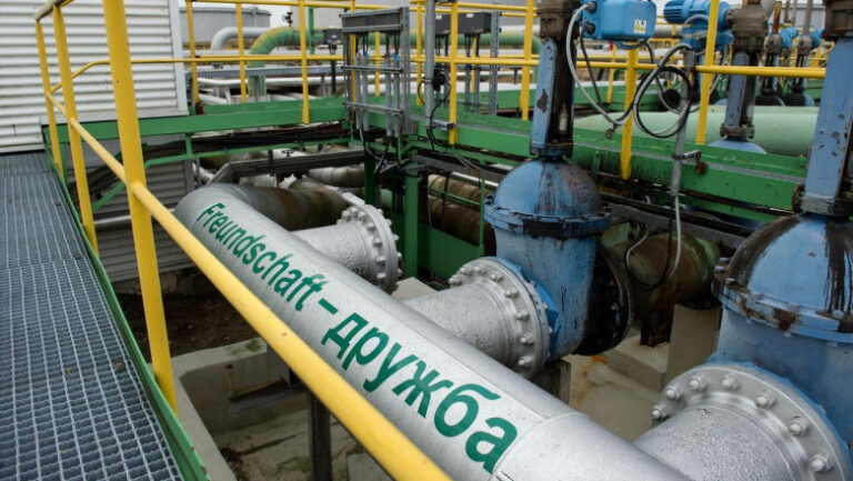 ucraina-accepta-oferta-ue-pentru-repararea-conductei-drujba-si-reluarea-livrarilor-de-petrol