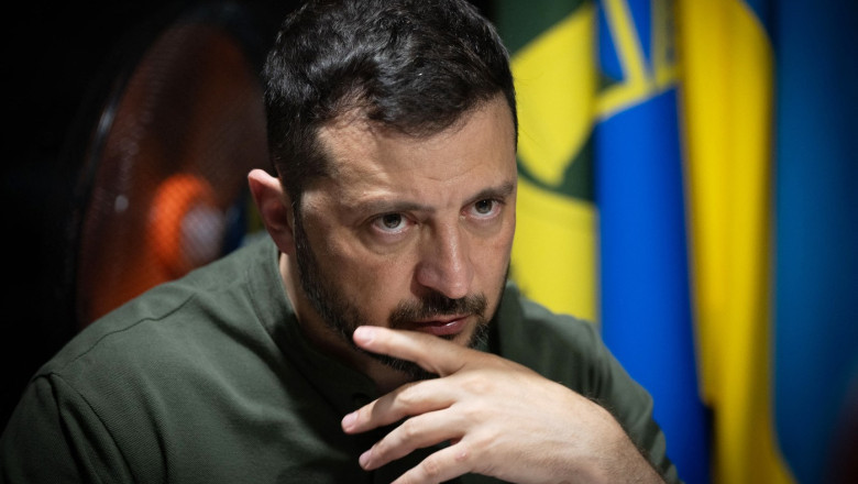 zelenski:-europa-trebuie-sa-se-pregateasca-pentru-atacuri-in-masa.-„nu-mai-este-vorba-doar-despre-un-nebun-bogat-precum-putin” zelenski:-europa-trebuie-sa-se-pregateasca-pentru-atacuri-in-masa.-„nu-mai-este-vorba-doar-despre-un-nebun-bogat-precum-putin”