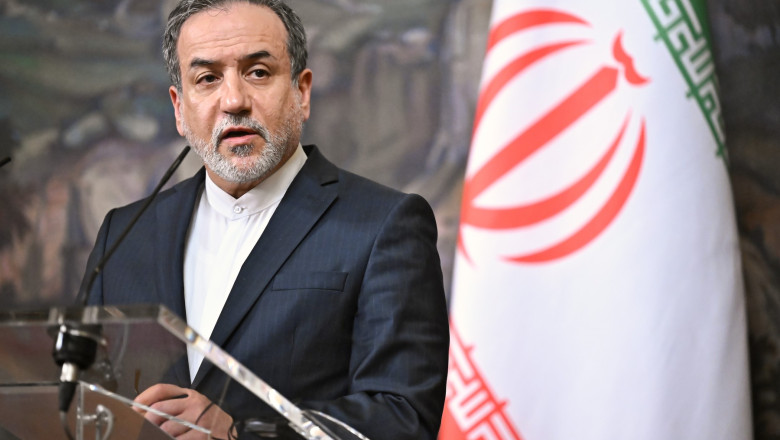 iranul-anunta-ca-este-putin-probabil-ca-doctrina-sa-nucleara-sa-se-schimbe.-ministrul-abbas-araqchi-vrea-protocol-nou-pentru-ormuz iranul-anunta-ca-este-putin-probabil-ca-doctrina-sa-nucleara-sa-se-schimbe.-ministrul-abbas-araqchi-vrea-protocol-nou-pentru-ormuz
