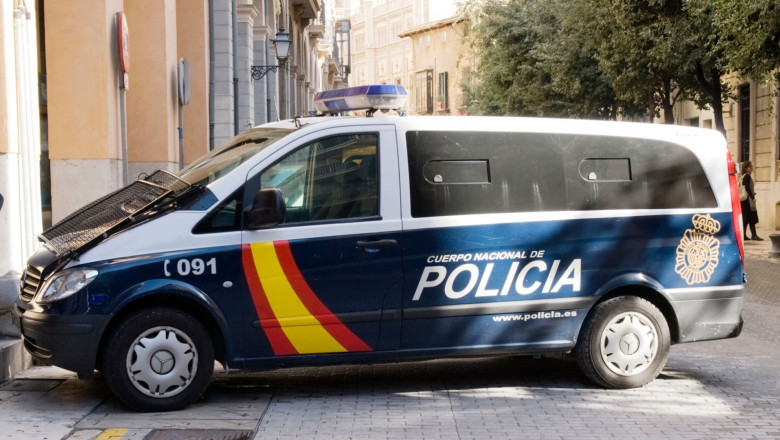 afacerist-rus-apropiat-de-putin,-in-centrul-unei-anchete-privind-eludarea-sanctiunilor-ue.-trei-persoane-arestate-in-mallorca afacerist-rus-apropiat-de-putin,-in-centrul-unei-anchete-privind-eludarea-sanctiunilor-ue.-trei-persoane-arestate-in-mallorca