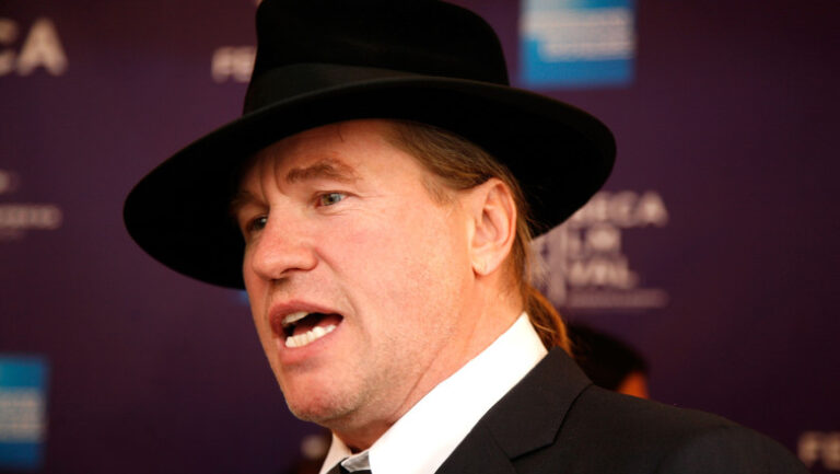 actorul-val-kilmer,-„inviat”-cu-ajutorul-inteligentei-artificiale-pentru-un-nou-film