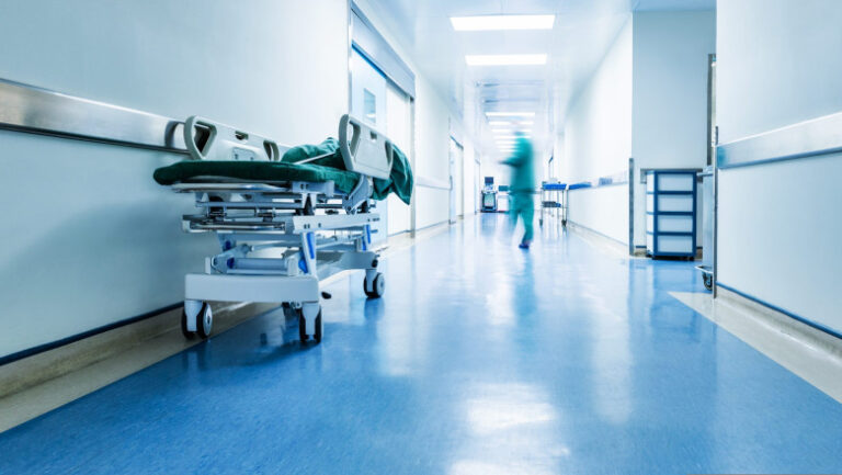 doi-medici-din-sfantu-gheorghe-au-fost-trimisi-in-judecata-pentru-ucidere-din-culpa-si-fals-in-acte