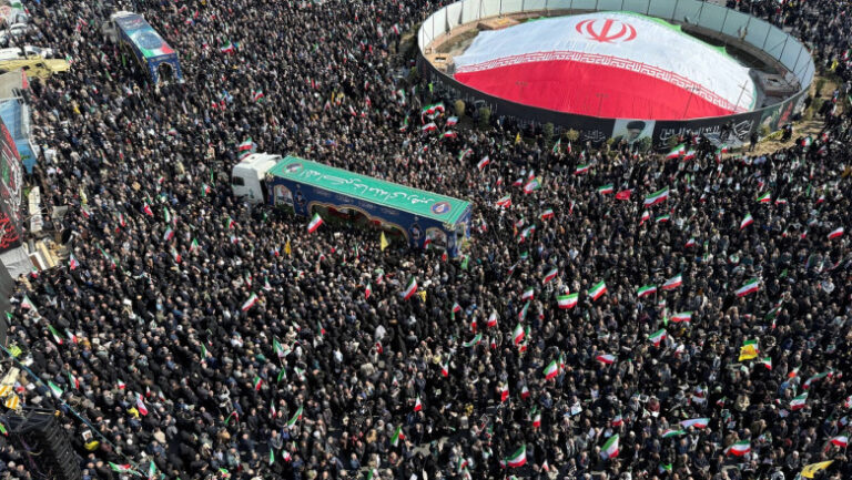 „puterea-aeriana-este-drogul-preferat”.-pentru-sua,-asteptarile-neimplinite-in-iran-se-incadreaza-intr-un-tipar-familiar-in-regiune