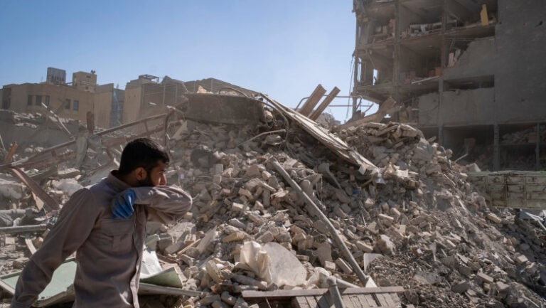 israelul-a-anuntat-eliminarea-altor-doi-comandanti-iranieni-de-rang-inalt-din-ministerul-informatiilor