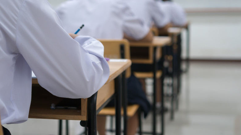 simulare-bacalaureat-2026:-reguli-stricte-pentru-elevi.-ce-greseli-duc-la-eliminarea-din-examen simulare-bacalaureat-2026:-reguli-stricte-pentru-elevi.-ce-greseli-duc-la-eliminarea-din-examen