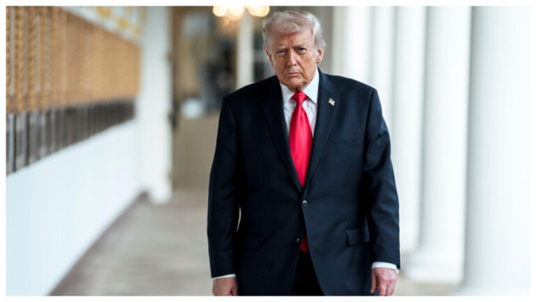 trump-spune-ca-sua-si-iranul-au-avut-„discutii-foarte-constructive”-si-amana-cu-cinci-zile-atacurile-asupra-infrastructurii-energetice