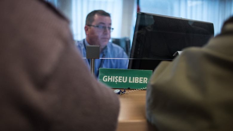 functionarii-publici-care-sunt-rezervisti-voluntari-nu-sunt-in-stare-de-incompatibilitate.-proiectul-adoptat-de-senat functionarii-publici-care-sunt-rezervisti-voluntari-nu-sunt-in-stare-de-incompatibilitate.-proiectul-adoptat-de-senat