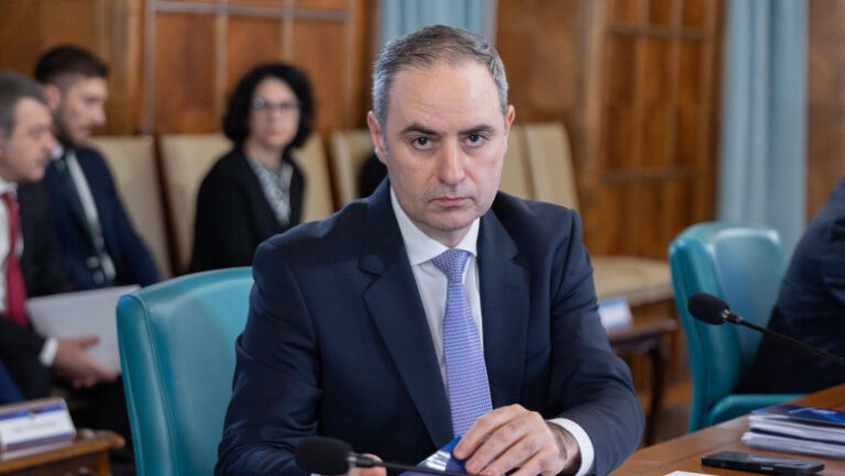 miruta,-despre-tensiunile-din-coalitie:-nazare-ne-ruga-sa-nu-ne-mai-certam-la-televizor,-ca-urma-ca-romania-sa-ia-niste-bani-din-piata