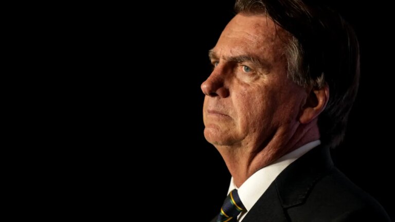 fostul-presedinte-brazilian-jair-bolsonaro-va-executa-pedeapsa-la-domiciliu-din-cauza-unor-probleme-de-sanatate