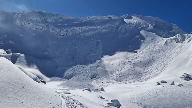 locul-din-romania-unde-stratul-de-zapada-are-162-de-centimetri.-avertisment-pentru-schiori locul-din-romania-unde-stratul-de-zapada-are-162-de-centimetri.-avertisment-pentru-schiori